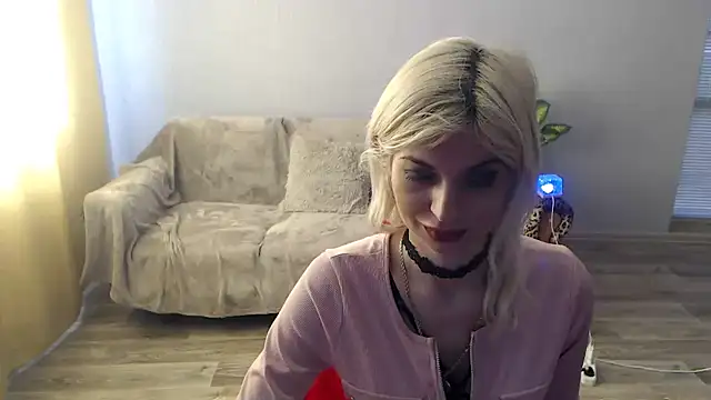 SexyBeatriice online show from April 2026 06:20:02 AM