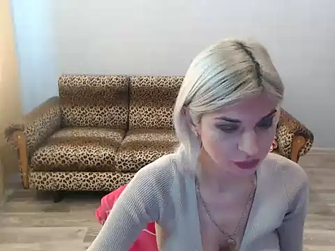 SexyBeatriice online show from November 2025 07:23:01 AM