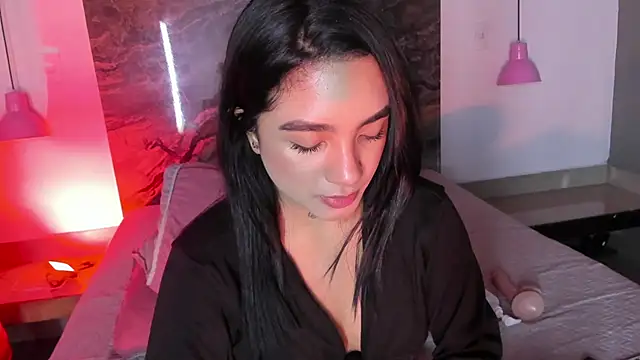 Estefy gomez09 online show from February 2025 09:53:02 AM