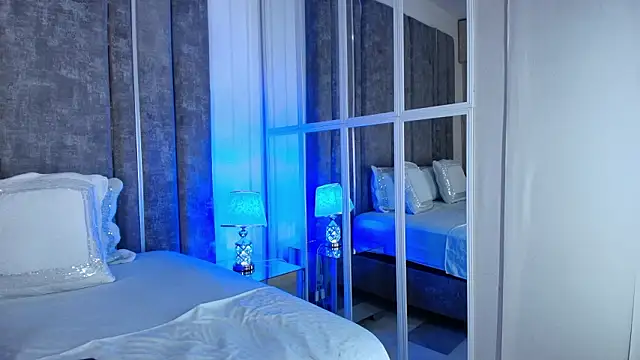 AliDiaz  online show from February 2026 07:16:01 PM