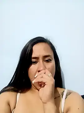 Snapshot of kamila_lovee chatting on March 2025 01:57:02 AM kamila lovee online show from March 2025 01:57:02 AM