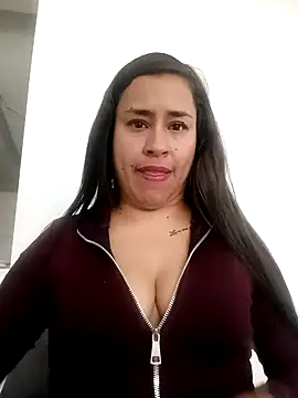 Snapshot of kamila_lovee chatting on September 2025 07:09:02 PM kamila lovee online show from September 2025 07:09:02 PM