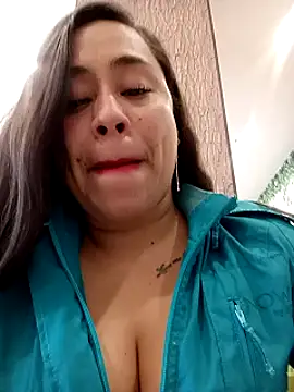 Snapshot of kamila_lovee chatting on November 2025 07:29:02 PM kamila lovee online show from November 2025 07:29:02 PM