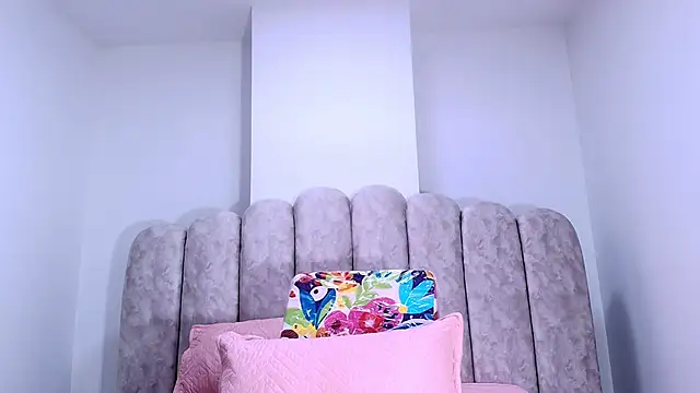 sharlott miller online show from December 2025 11:53:01 AM