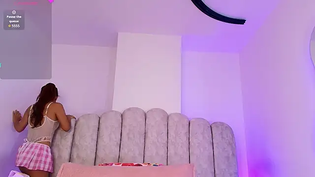 sharlott miller online show from February 2026 03:52:01 AM