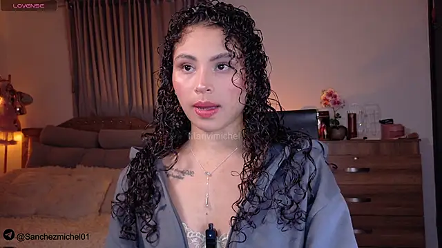 Marivimichel1 online show from November 2025 04:49:02 AM