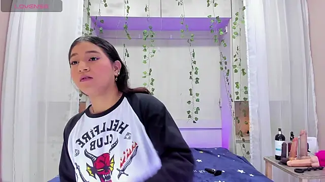 CandyyMaria online show from March 2026 08:02:01 PM