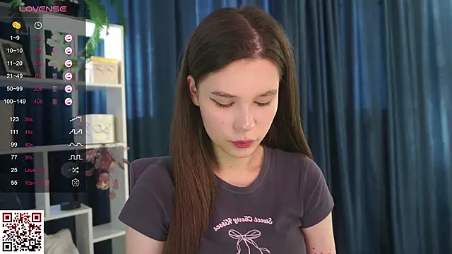 OdetteAven online show from March 2025 04:19:01 AM