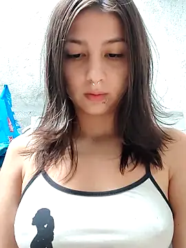 Maiden-Hot online show from April 2026 08:05:02 PM