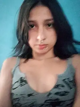 Maiden-Hot online show from October 2025 07:04:02 PM