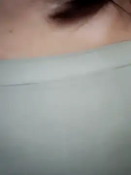 Snapshot of Maiden-Hot chatting on June 2026 09:46:02 PM Maiden-Hot online show from June 2026 09:46:02 PM
