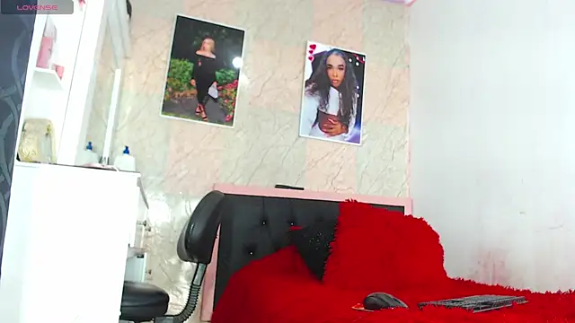 Snapshot of k_stormi_ chatting on April 2026 04:52:01 PM k stormi online show from April 2026 04:52:01 PM