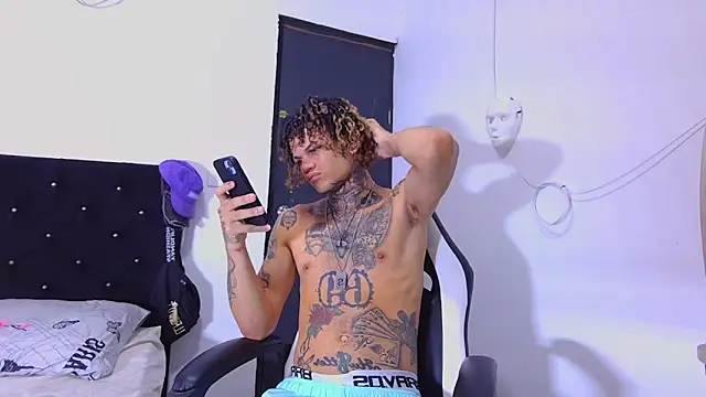 hot man05 online show from November 2025 08:23:02 PM