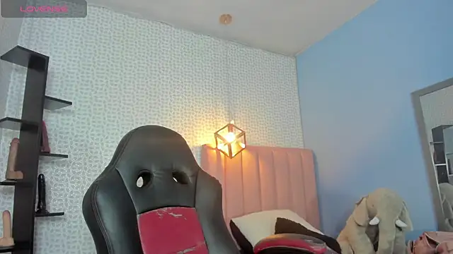 CALANTHELOVE1 online show from October 2025 03:38:01 AM