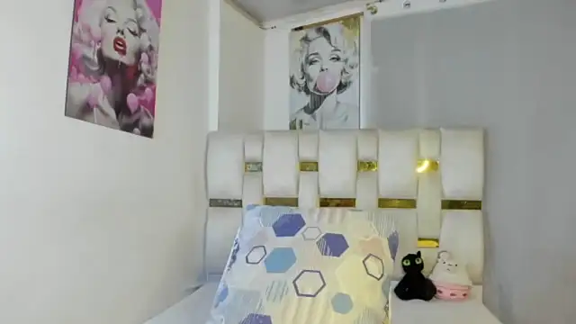 beautiful doll088 online show from December 2025 10:59:01 PM