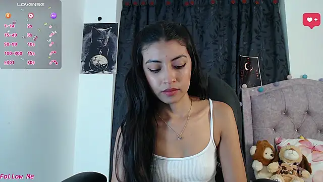 ellajonz online show from November 2025 03:40:02 AM