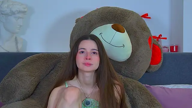 AmeliaFlares online show from November 2025 06:33:02 PM