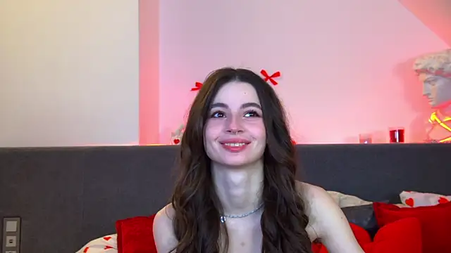 AmeliaFlares online show from March 2026 06:33:01 PM