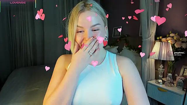 Snapshot of Nikki_Kai chatting on November 2025 01:06:01 AM Nikki Kai online show from November 2025 01:06:01 AM