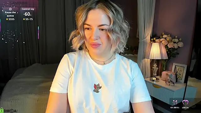 Snapshot of Nikki_Kai chatting on November 2025 11:41:02 PM Nikki Kai online show from November 2025 11:41:02 PM