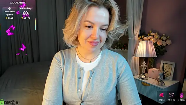 Snapshot of Nikki_Kai chatting on October 2025 11:33:01 PM Nikki Kai online show from October 2025 11:33:01 PM