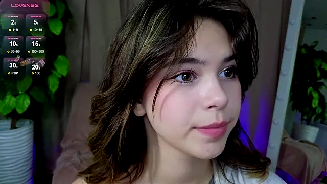 Snapshot of Hotary_Yuko chatting on February 2025 04:43:02 PM Hotary Yuko online show from February 2025 04:43:02 PM