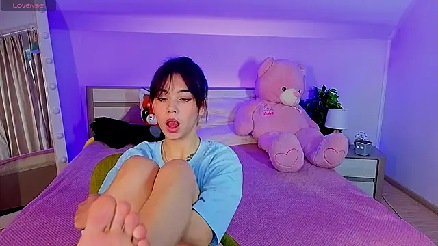 Snapshot of Hotary_Yuko chatting on November 2025 02:37:01 AM Hotary Yuko online show from November 2025 02:37:01 AM