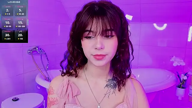 Snapshot of Hotary_Yuko chatting on November 2025 02:59:02 AM Hotary Yuko online show from November 2025 02:59:02 AM