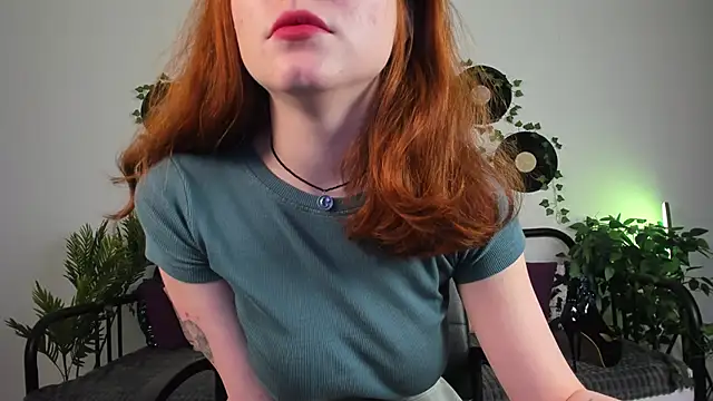 SophieOuld online show from March 2025 06:26:02 AM