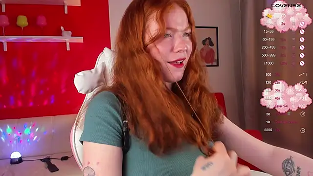 SophieOuld online show from September 2025 03:17:02 PM