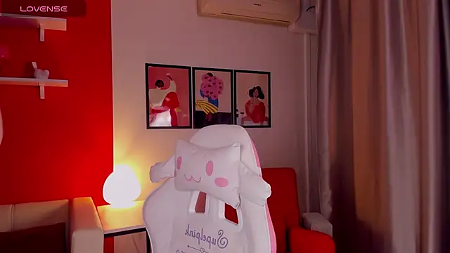 SophieOuld online show from September 2025 03:35:01 AM