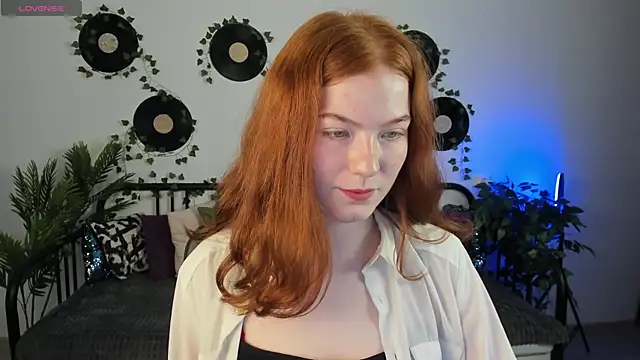 SophieOuld online show from March 2025 10:24:02 AM