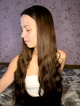 Arielle Swan online show from November 2025 10:19:02 AM