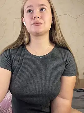 Snapshot of CaramelleSugar chatting on February 2025 02:02:02 PM CaramelleSugar online show from February 2025 02:02:02 PM