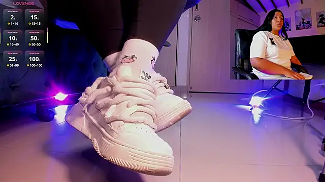 aleya bliss online show from November 2025 03:07:02 AM