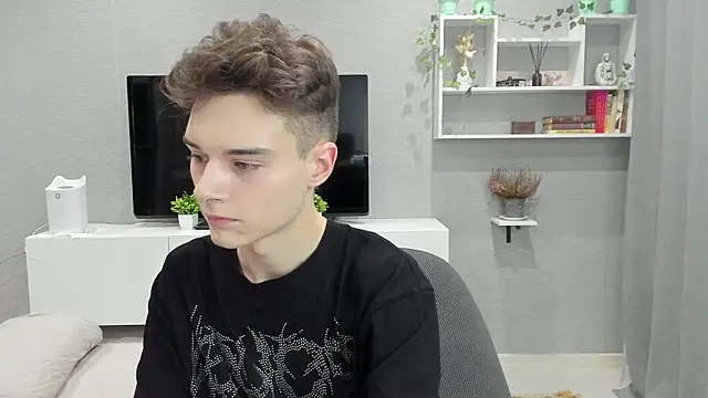 avegothy- online show from January 2025 11:44:02 AM