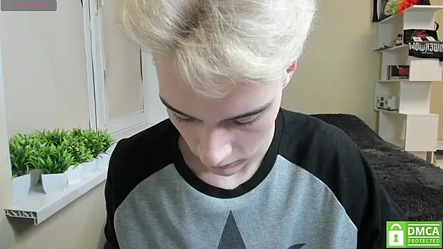 avegothy- online show from March 2025 04:45:02 PM