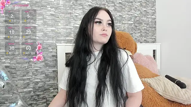 Snapshot of KairraPotts chatting on September 2025 06:14:01 PM KairraPotts online show from September 2025 06:14:01 PM