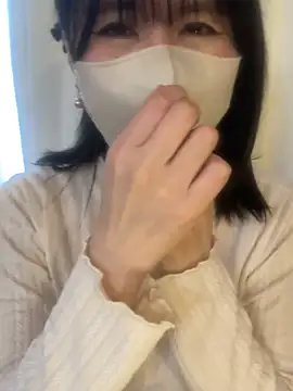 Snapshot of MURA-saki chatting on February 2025 01:03:02 AM MURA-saki online show from February 2025 01:03:02 AM