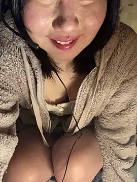 Snapshot of MURA-saki chatting on January 2025 02:49:02 PM MURA-saki online show from January 2025 02:49:02 PM