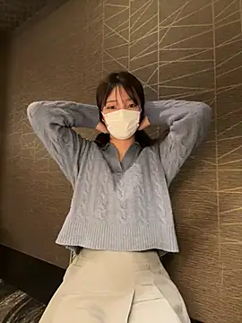 Snapshot of -Yuzuki- chatting on February 2025 11:28:02 AM -Yuzuki- online show from February 2025 11:28:02 AM