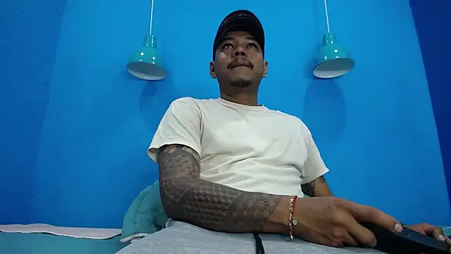 Snapshot of Saipadpuer30 chatting on March 2025 12:26:01 PM Saipadpuer30 online show from March 2025 12:26:01 PM