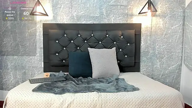 Snapshot of emberhodson chatting on October 2025 11:34:01 AM emberhodson online show from October 2025 11:34:01 AM