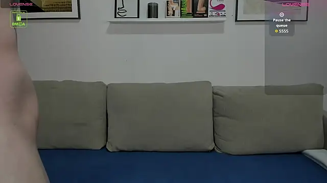 Gerard Finbar online show from April 2026 05:25:02 AM