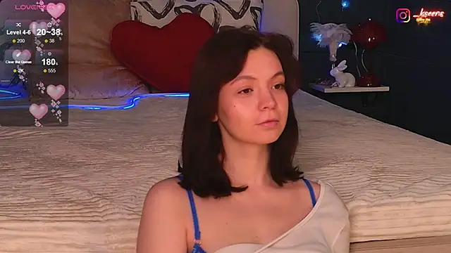 Eseensia online show from March 2026 02:44:02 AM