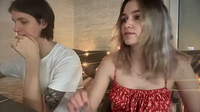 Snapshot of amandatalk chatting on December 2025 07:14:02 AM amandatalk online show from December 2025 07:14:02 AM