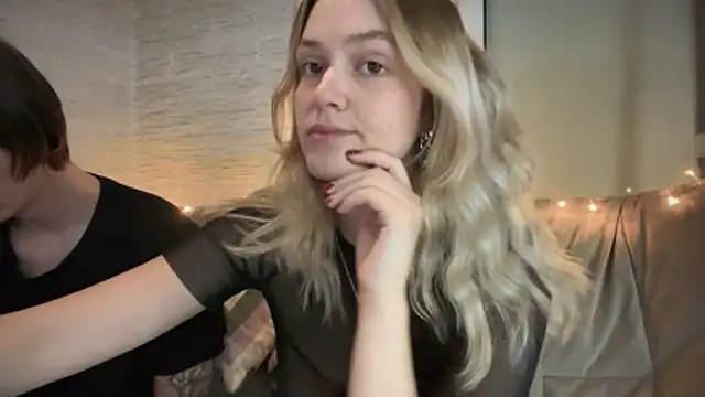 Snapshot of amandatalk chatting on November 2025 06:13:01 AM amandatalk online show from November 2025 06:13:01 AM