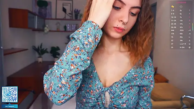 ErlinaBuoy online show from January 2026 05:45:02 AM