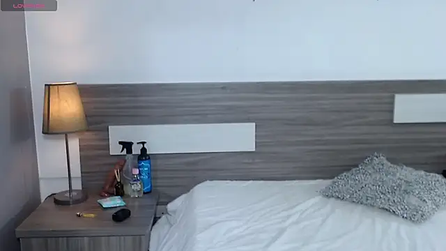 Snapshot of Liiamthompson chatting on November 2025 10:05:02 AM Liiamthompson online show from November 2025 10:05:02 AM