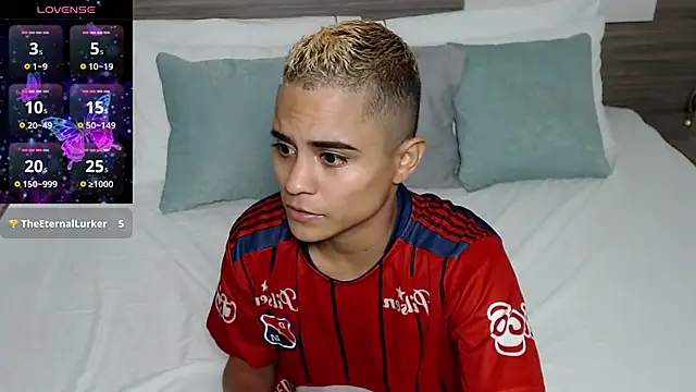 Liiamthompson online show from March 2026 09:47:02 AM